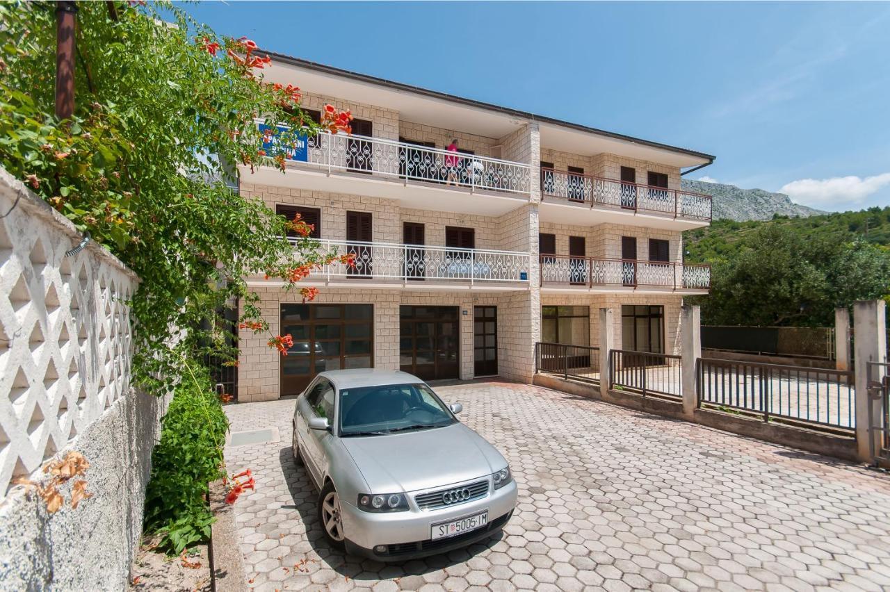 Apartments Ricina 杜基拉特 外观 照片